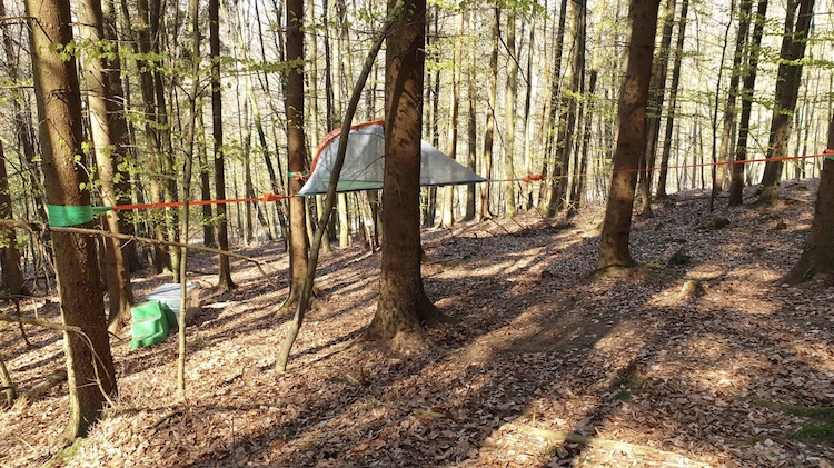 Schwebezelt Camping / Glamping in Bielefeld im Baumhaushotel Solling