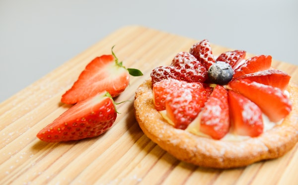 Erdbeerkuchen mit selbstgepflückten Erdbeeren in Bielefeld