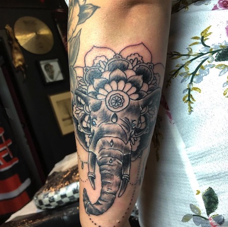 TRUTH SOUL AND ANCHOR TATTOO BIELEFELD