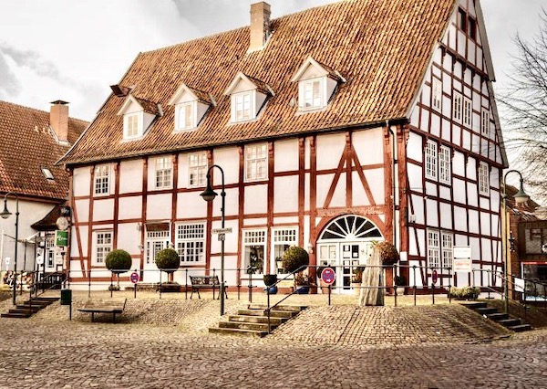 WEIN ANTON IN WERTHER