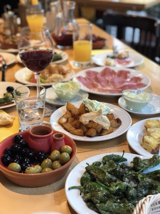 WELCOME TO HEAVEN IM LAS TAPAS