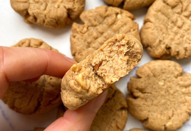 Vegan Peanut Butter Cookies