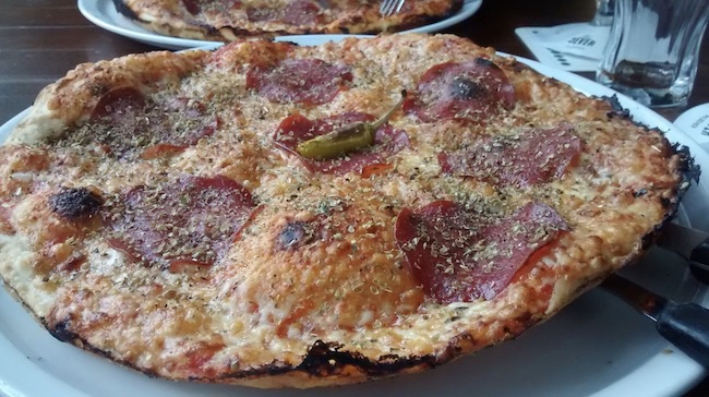 BILDER SPRECHEN MEHR ALS 1000 WORTE. PIZZA IM MORITZ IN BIELEFELD