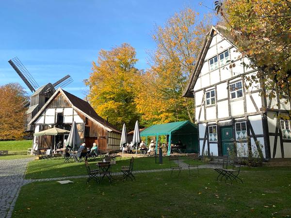 Bauernhaus Museum im Herbst